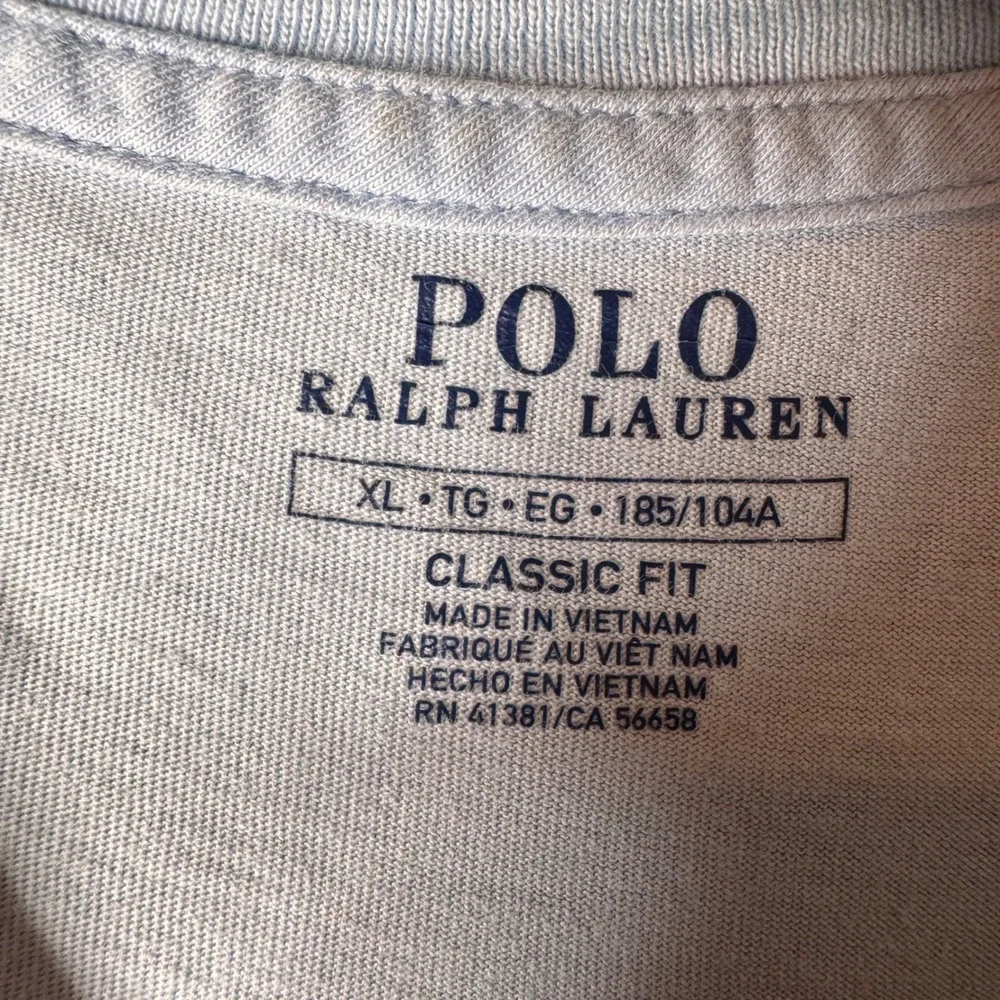 Polo Ralph‎ Lauren Mens XL TShirt V Neck Classic Fit Short Sleeve Blue